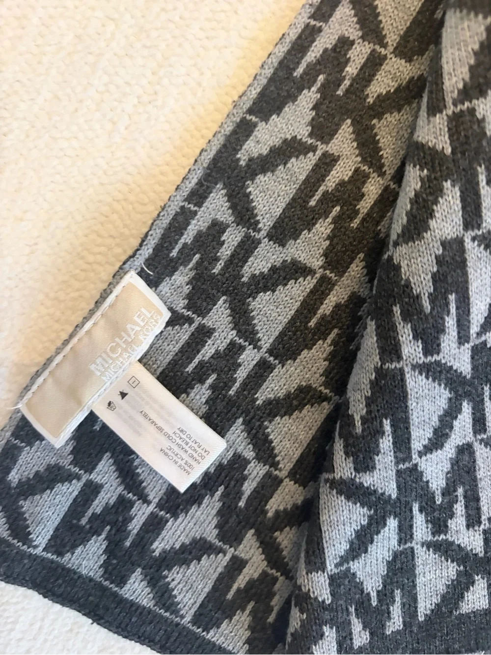 MICHAEL Michael Kors Black and Gray MK Logo Knit Scarf